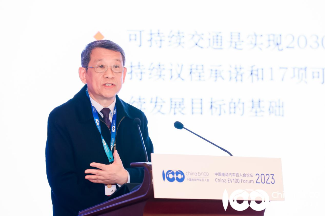 国家智能交通系统工程技术研究中心首席科学家 王笑京
